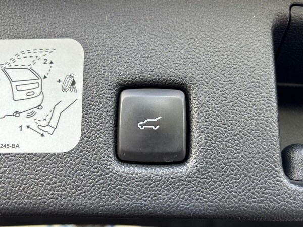 Used Ford Kuga 2020 for sale - 75628012: Photo 11