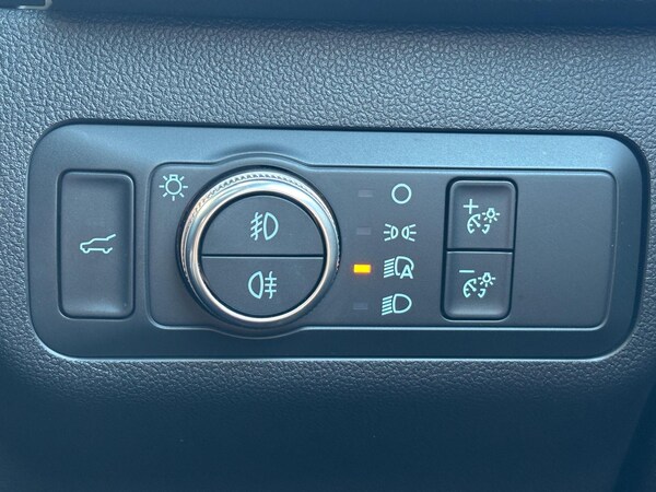 Used Ford Kuga 2020 for sale - 75628012: Photo 41
