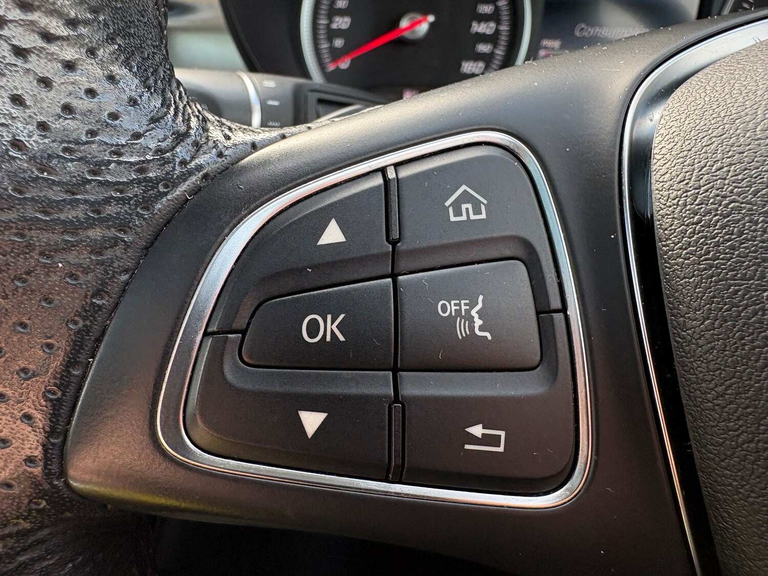 Used Mercedes-Benz GLC 2017 for sale - 76197733: Photo 37