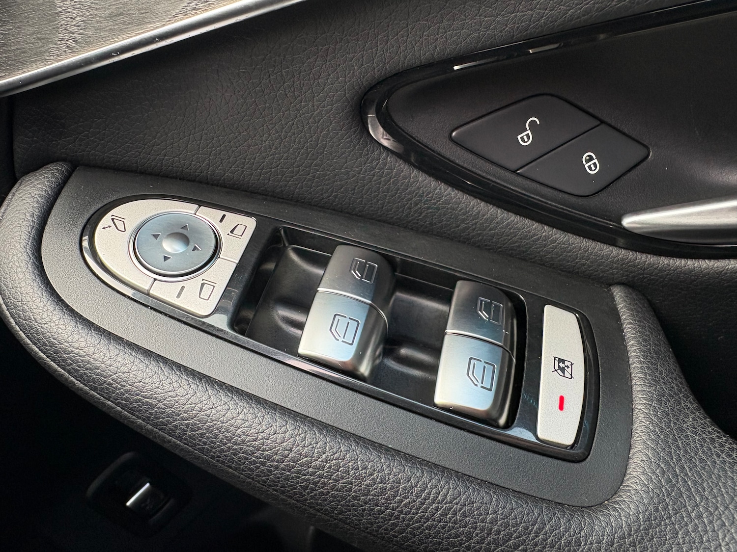 Used Mercedes-Benz GLC 2017 for sale - 76197733: Photo 47