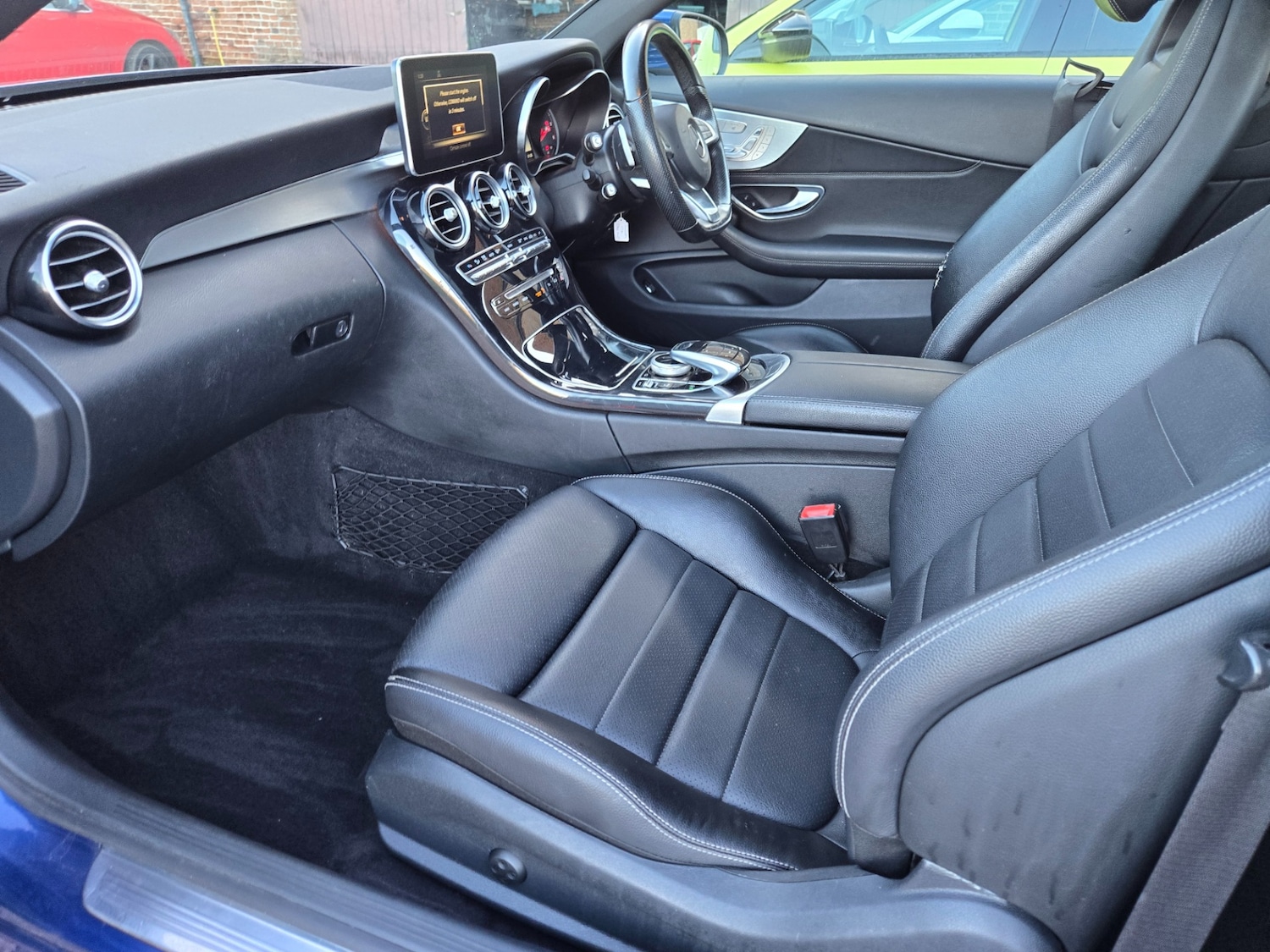 Used Mercedes-Benz C Class 2017 for sale - 76931681: Photo 9