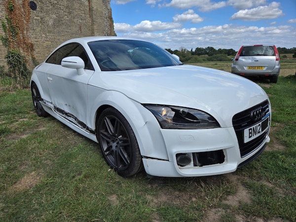 Used Audi TT 2012 for sale - 75523948: Photo 2