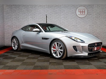 Used Jaguar F-Type 2016 for sale - 79441846: Photo