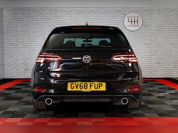 Used Volkswagen Golf 2019 for sale - 78684671: Photo