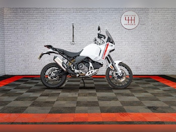 Used Ducati DesertX 2022 for sale - bike-78507932: Photo
