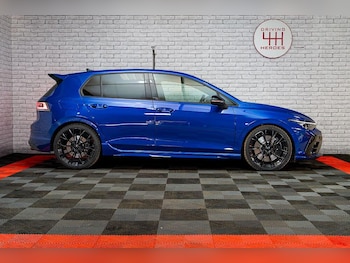 Used Volkswagen Golf 2024 for sale - 78878203: Photo