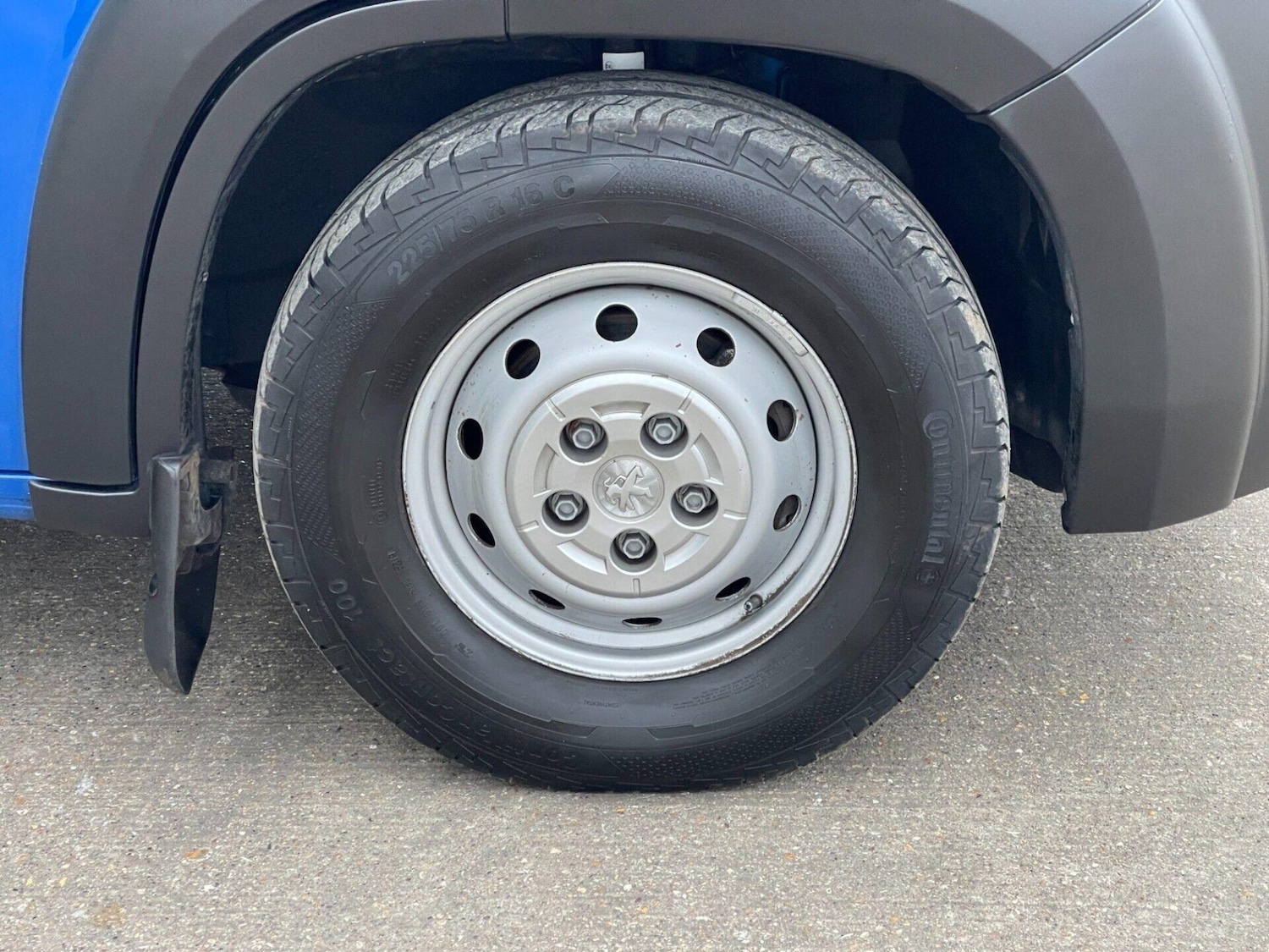 Vehicle 41