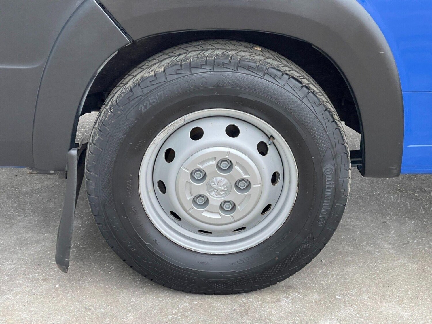 Vehicle 42