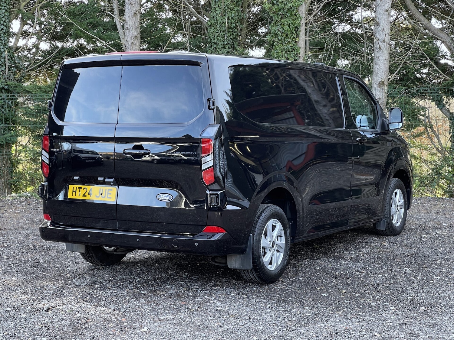 Used Ford Transit Custom 2024 for sale - 77719072: Photo 2