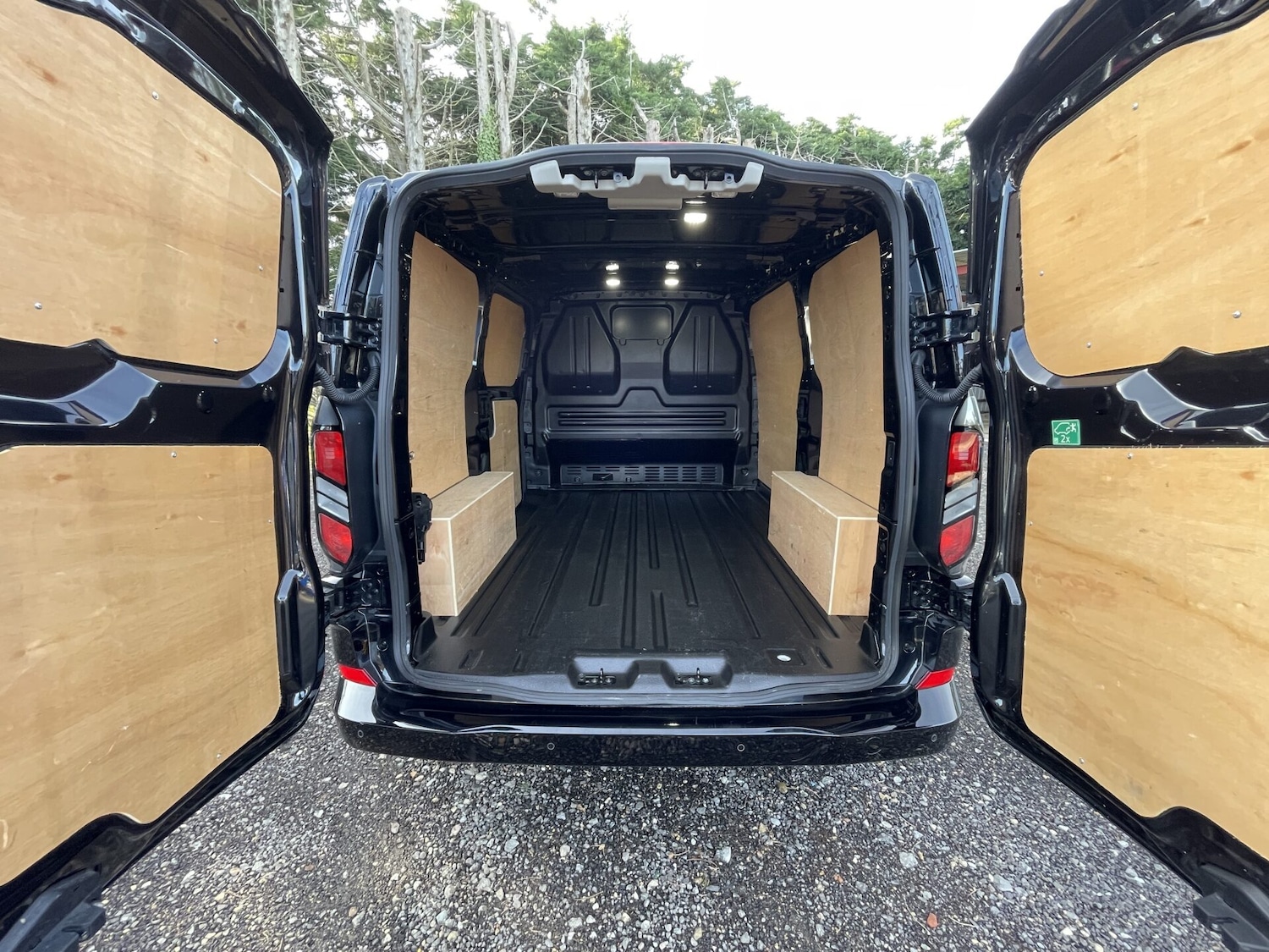 Used Ford Transit Custom 2024 for sale - 77719072: Photo 5