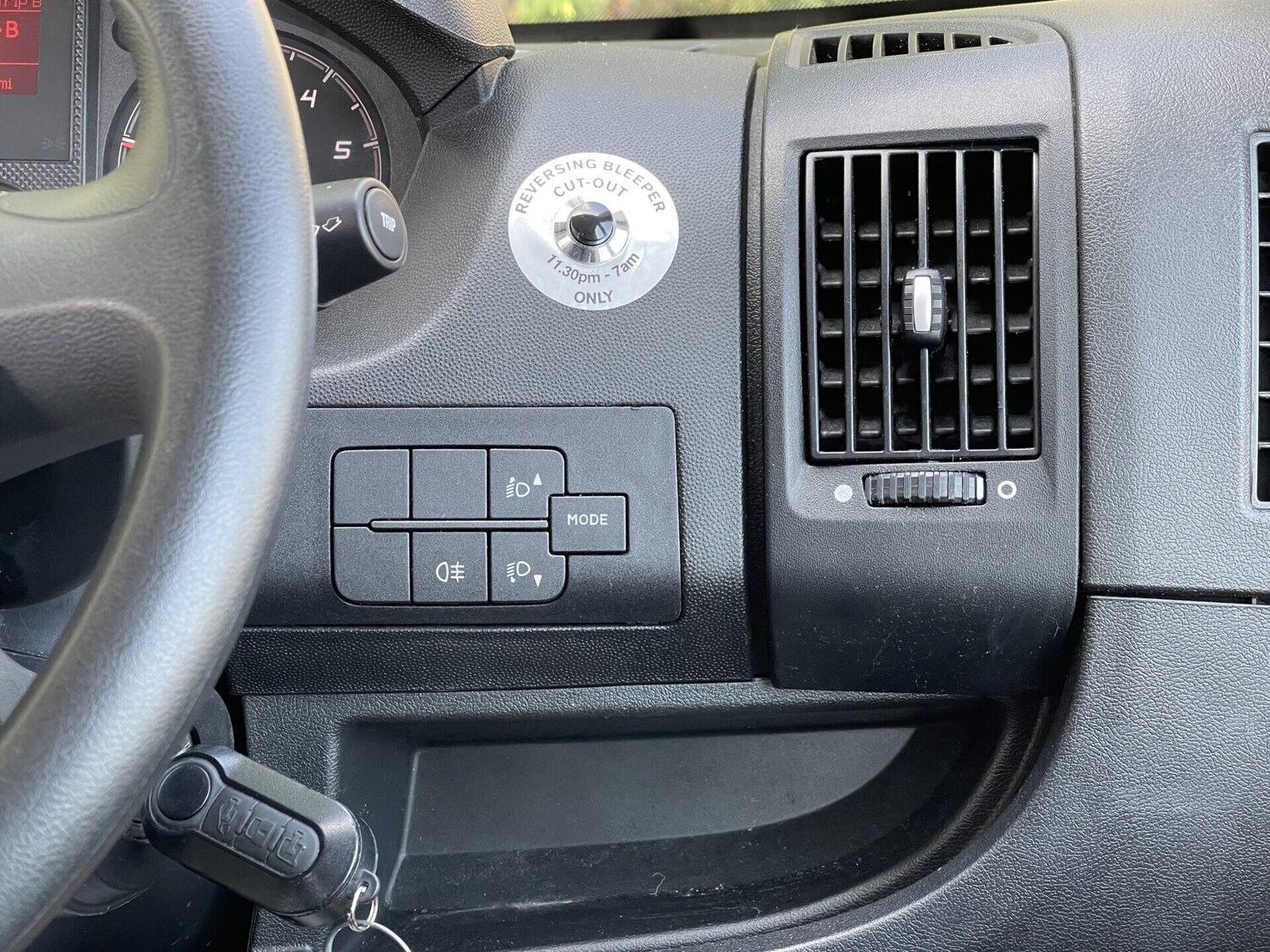 Vehicle 28
