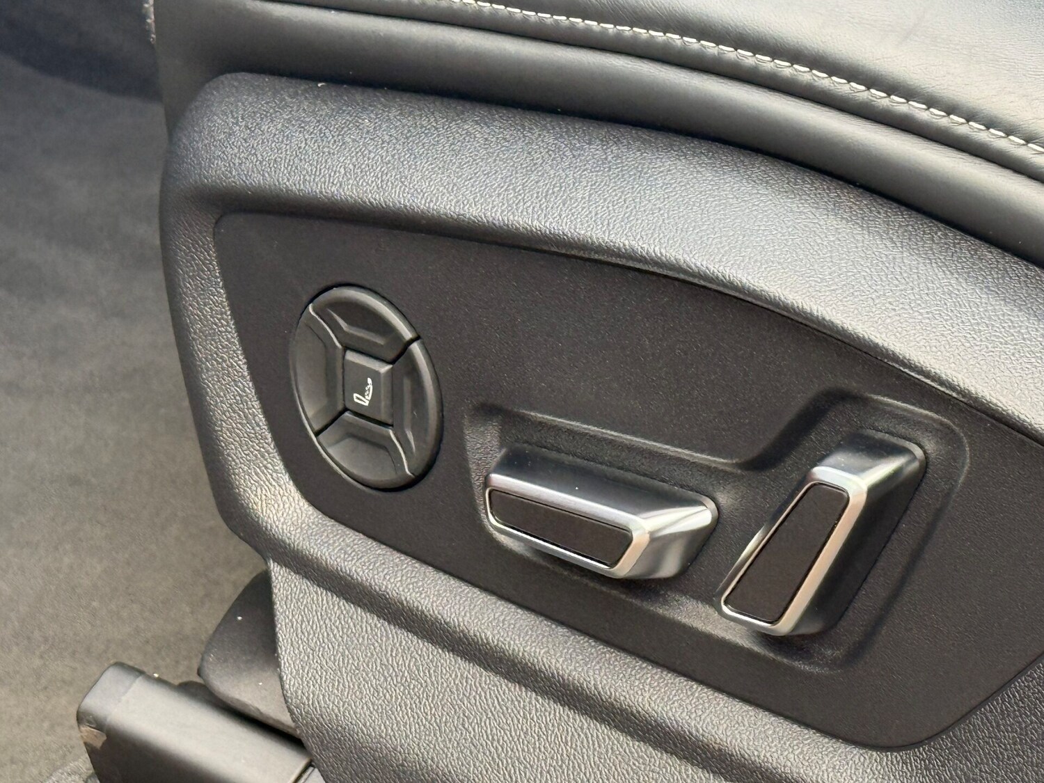 Used Audi Q8 2022 for sale - 76394967: Photo 53