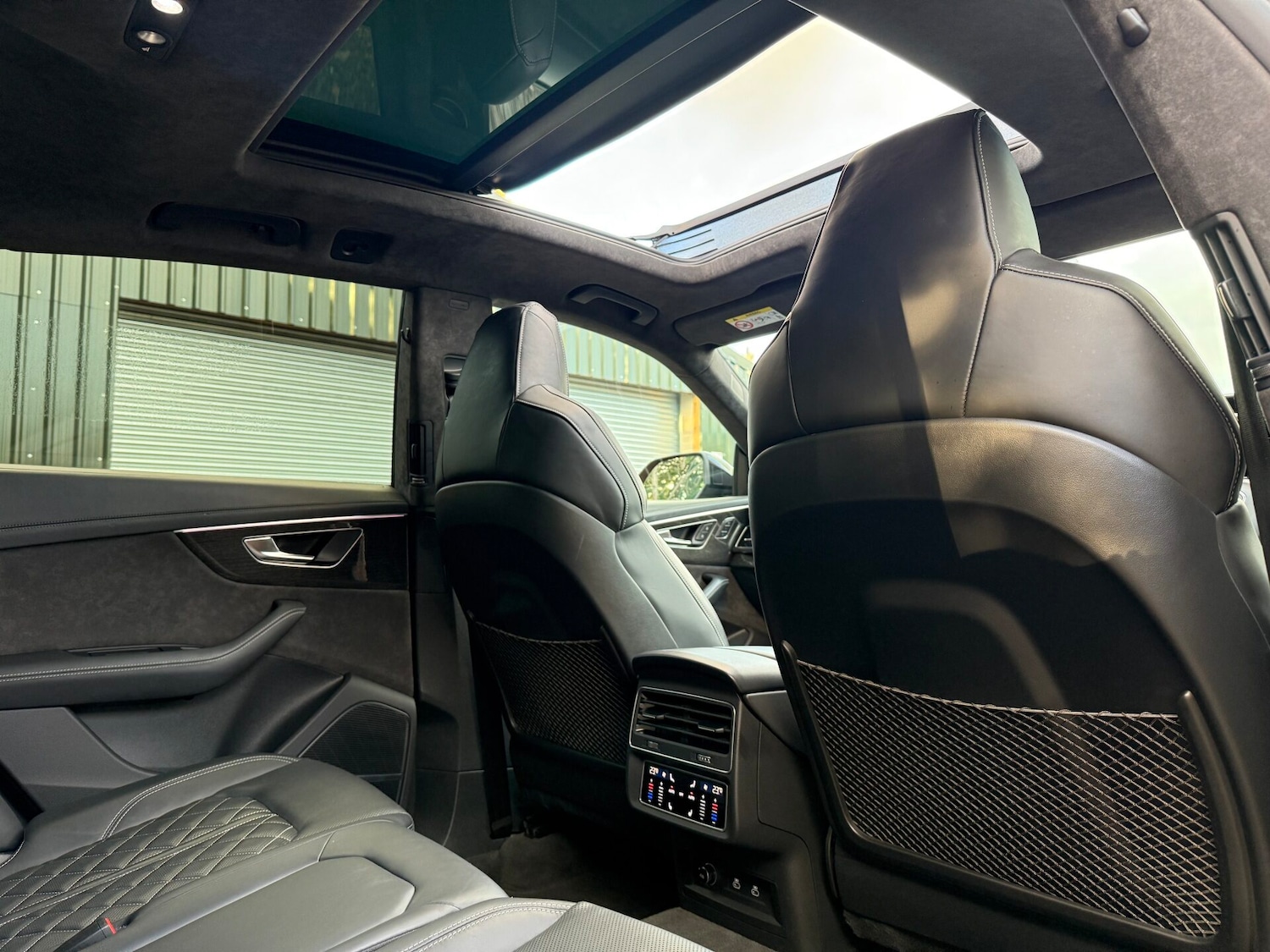 Used Audi Q8 2022 for sale - 76394967: Photo 6