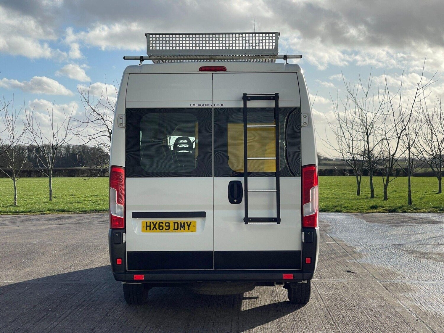 Vehicle 21