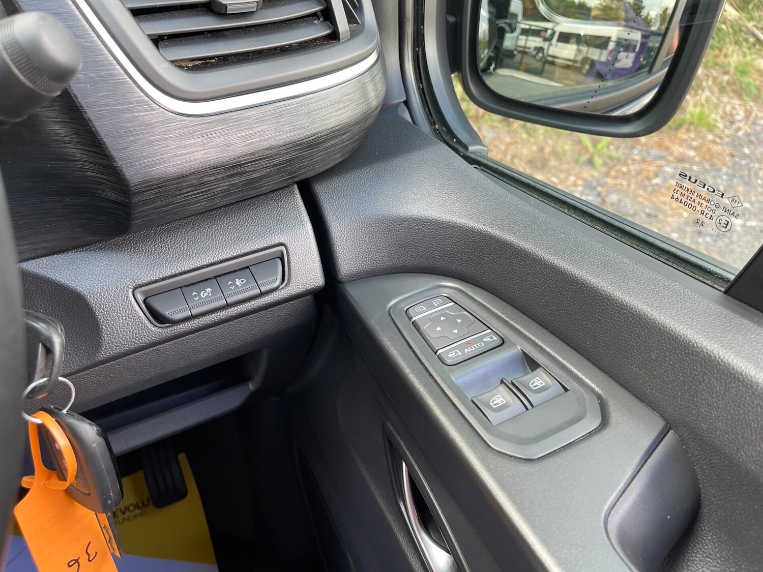 Vehicle 29