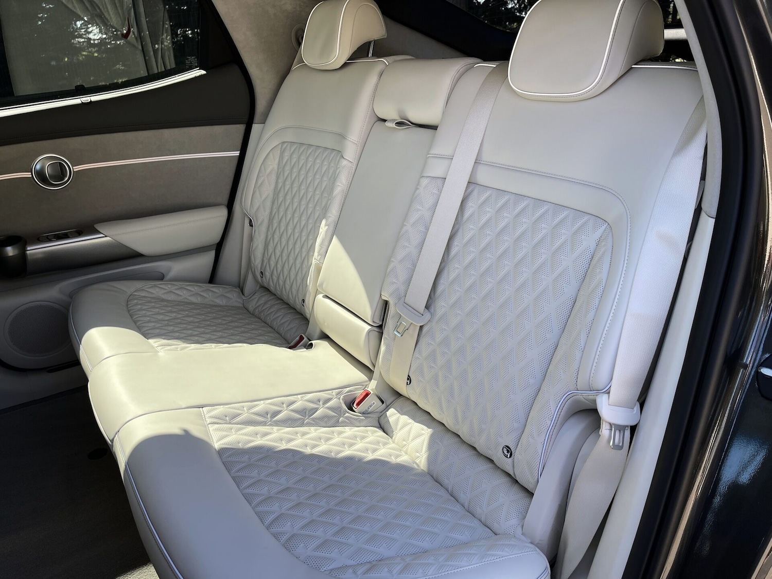 Used Genesis GV60 2025 for sale - 78108255: Photo 23