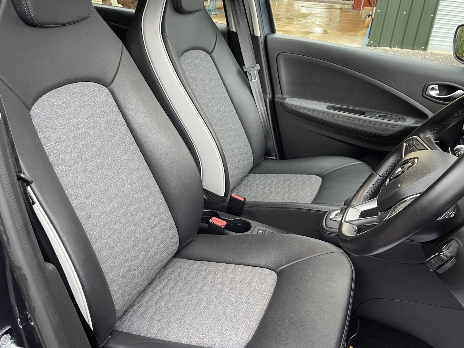 Used Renault Zoe 2022 for sale - 76535087: Photo 16