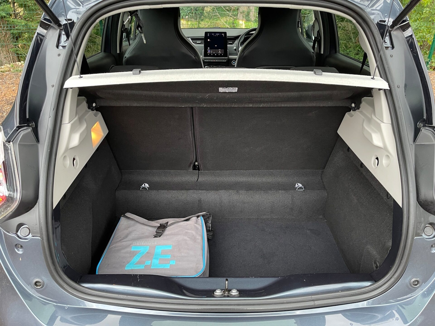 Used Renault Zoe 2022 for sale - 76535087: Photo 30