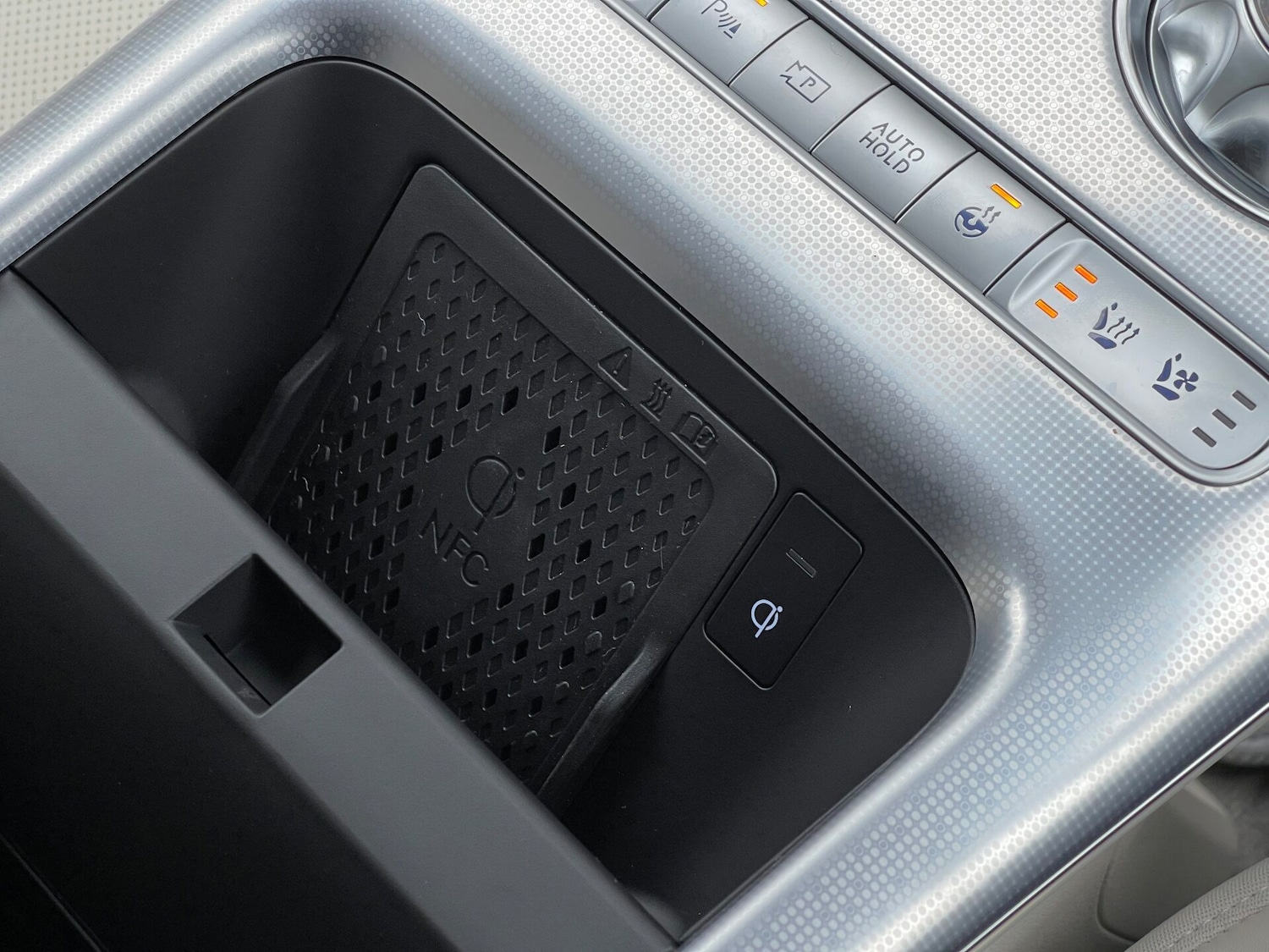 Used Genesis GV60 2025 for sale - 77502838: Photo 11