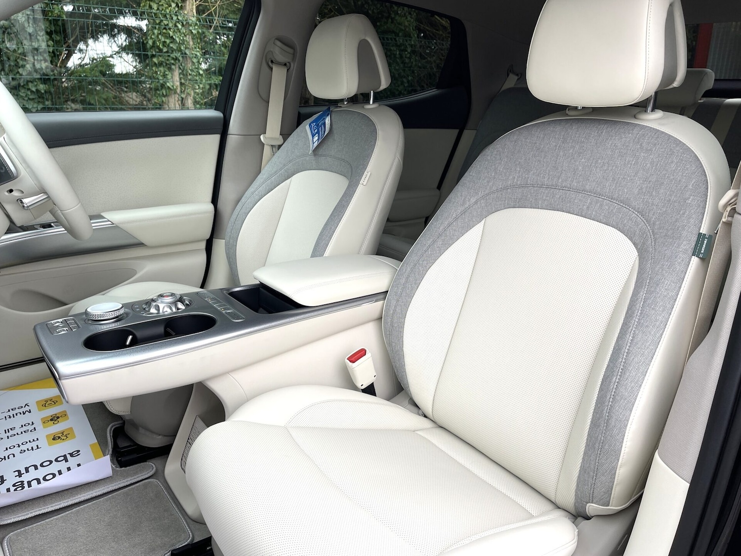 Used Genesis GV60 2025 for sale - 77502838: Photo 25