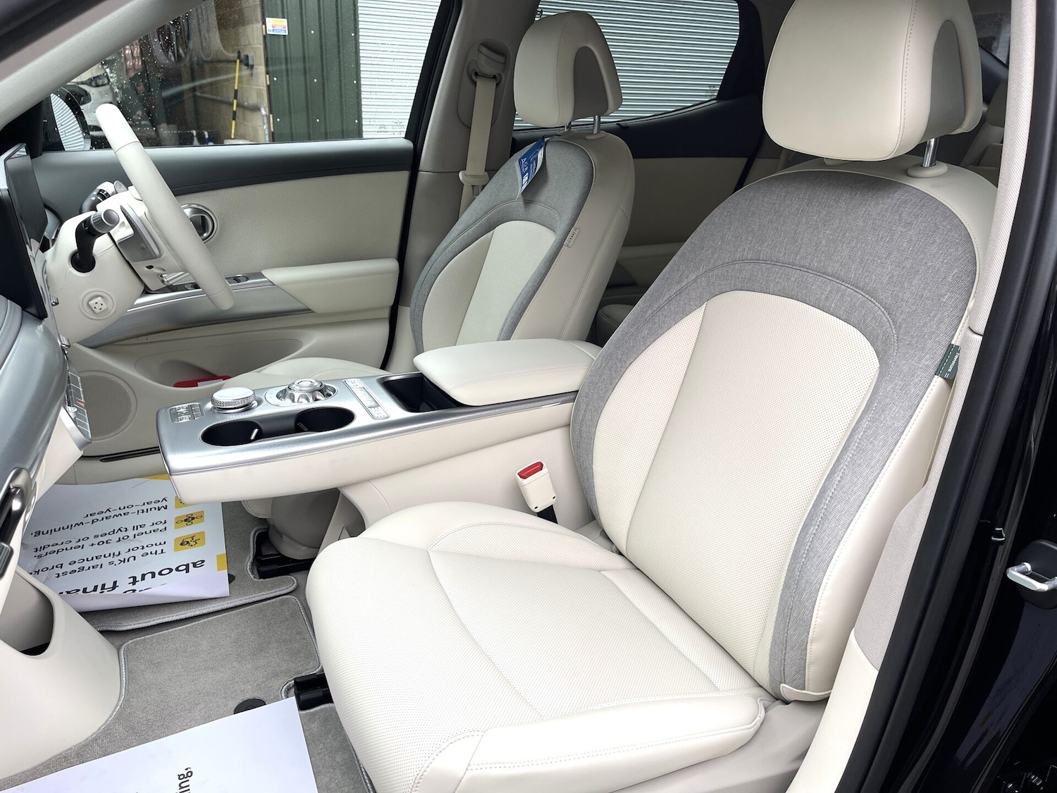 Used Genesis GV60 2025 for sale - 77502838: Photo 5