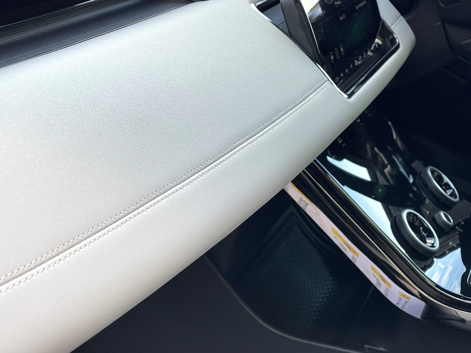 Used Land Rover Range Rover Evoque 2019 for sale - 77571184: Photo 16