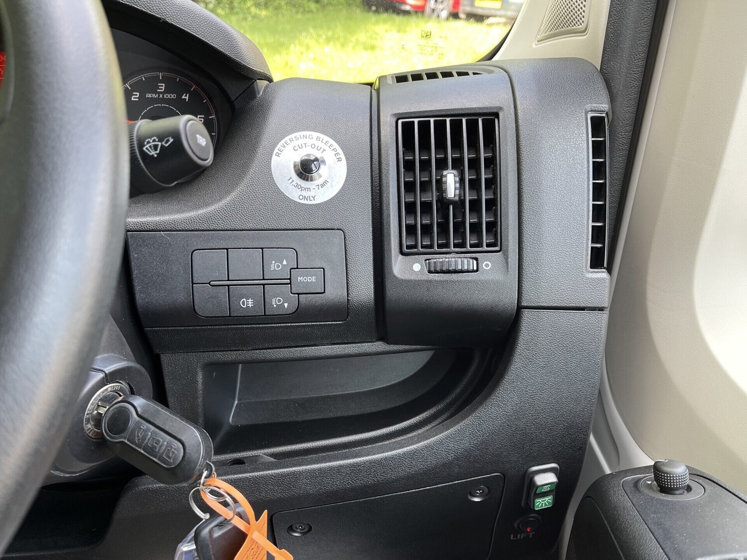 Vehicle 31