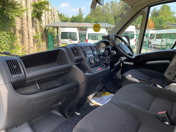 Used Peugeot Boxer 2020 for sale - 75425691: Photo 30