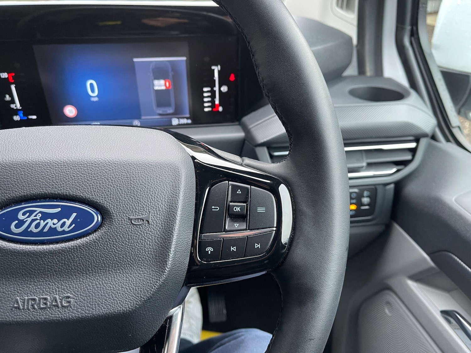 Used Ford Transit Custom 2024 for sale - 77506765: Photo 27