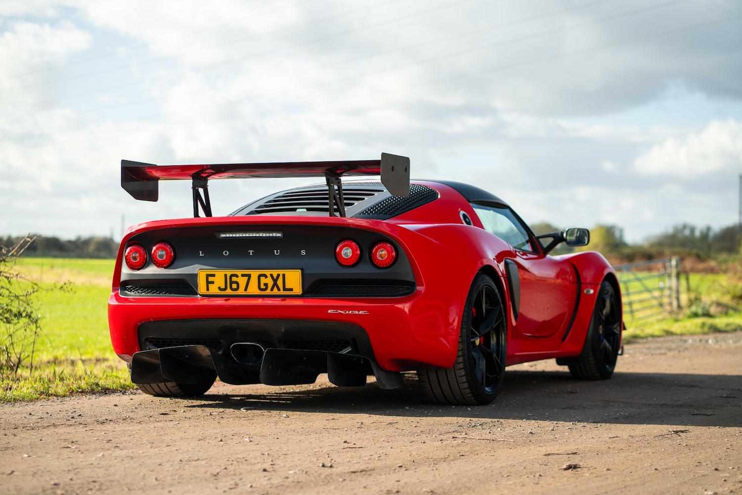 Used Lotus Exige 2017 for sale - 76554051: Photo 2