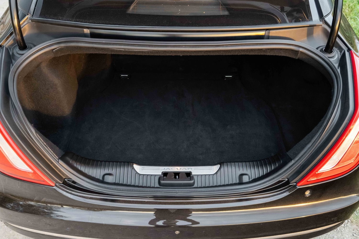 Used Jaguar XJ 2016 for sale - 76070517: Photo 12