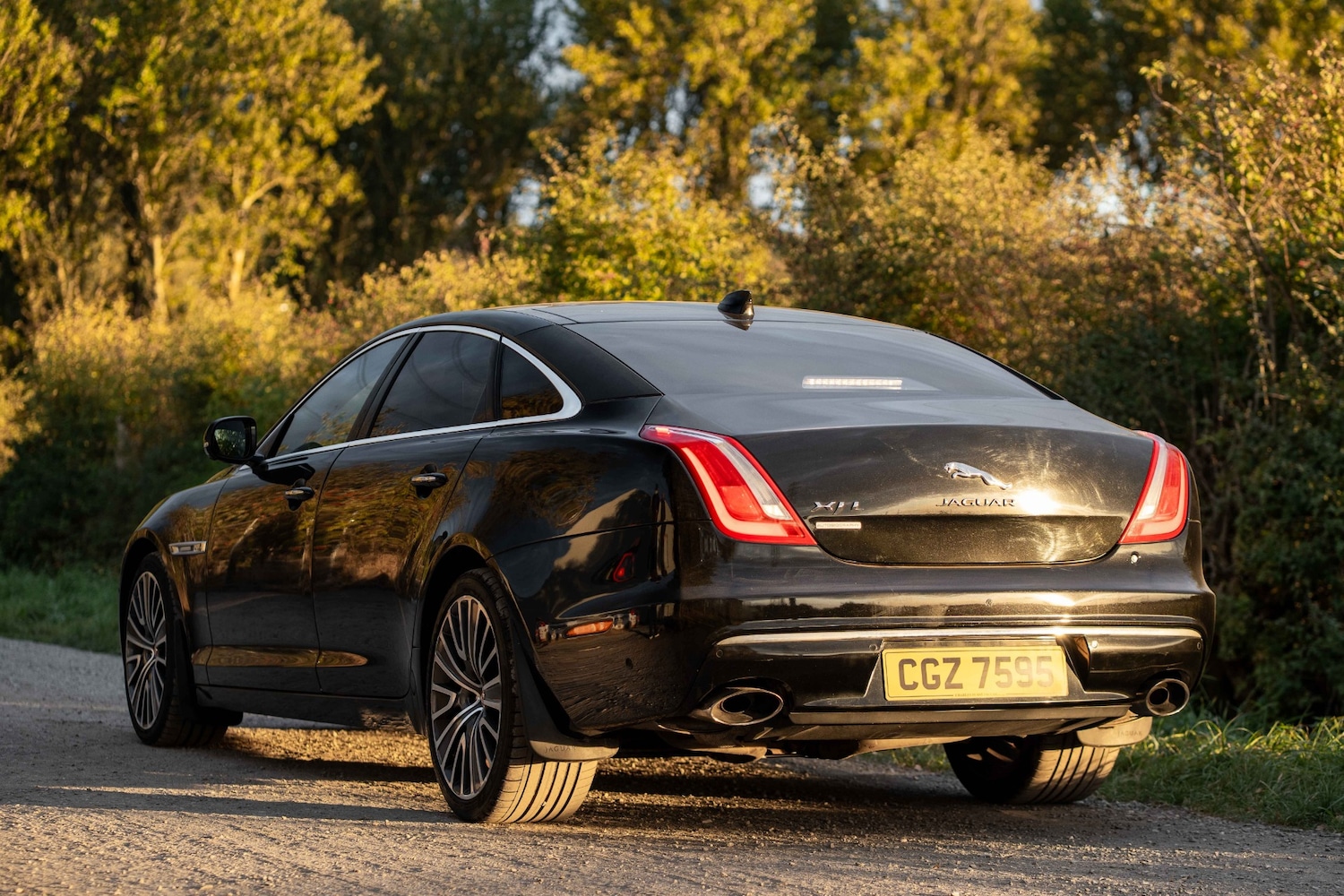 Used Jaguar XJ 2016 for sale - 76070517: Photo 4