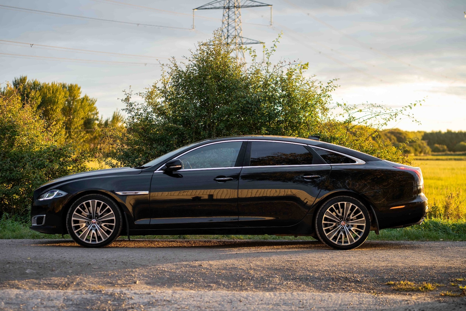Used Jaguar XJ 2016 for sale - 76070517: Photo 6