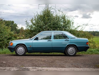 Used Mercedes-Benz 190 1992 for sale - 75890884: Photo
