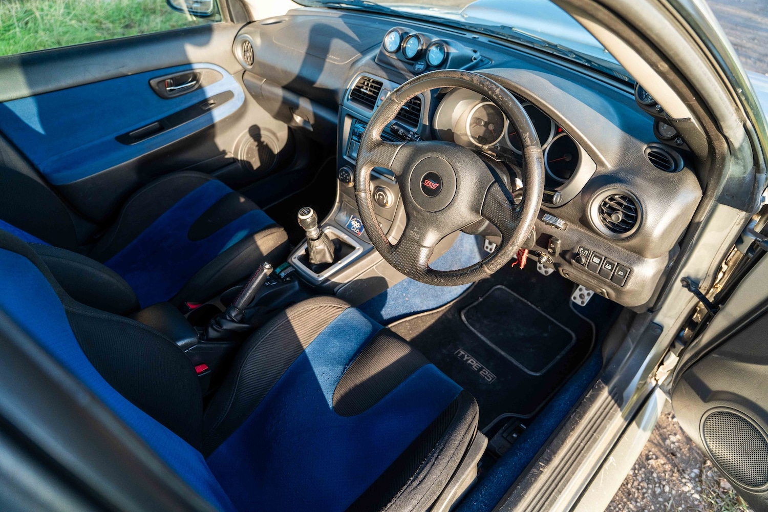 Used Subaru WRX STI 2004 for sale - 76554189: Photo 10