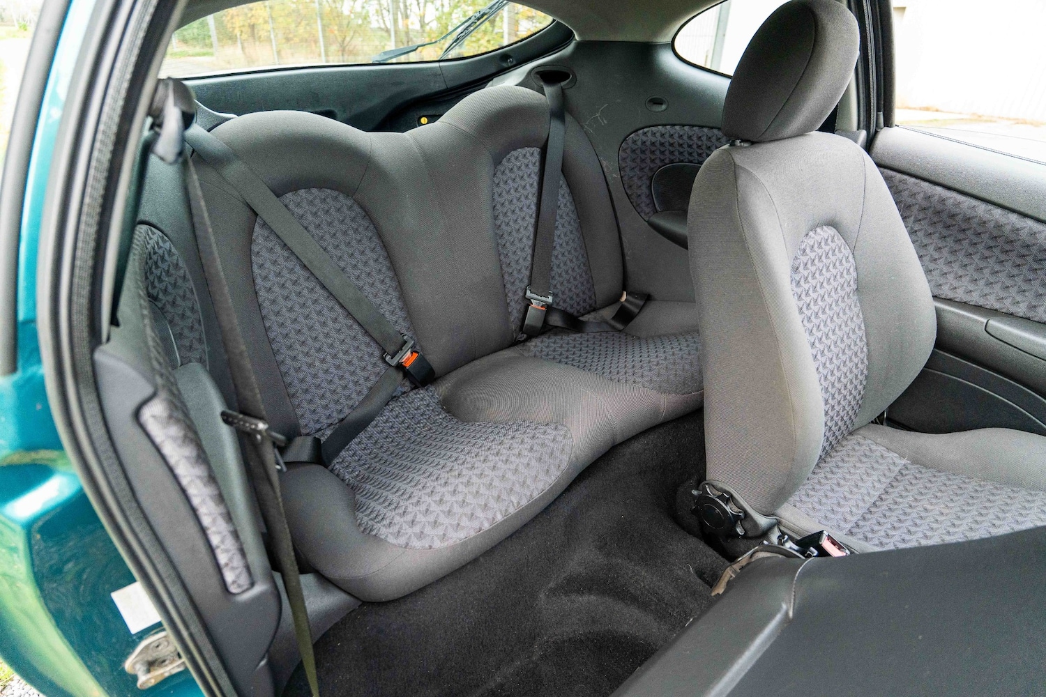 Used Ford Puma 2002 for sale - 76590223: Photo 12