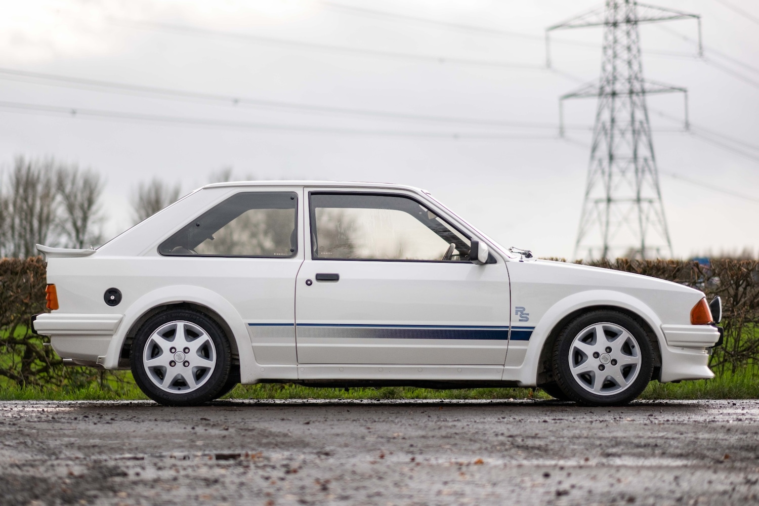 Used Ford Escort 1985 for sale - 76594758: Photo 2