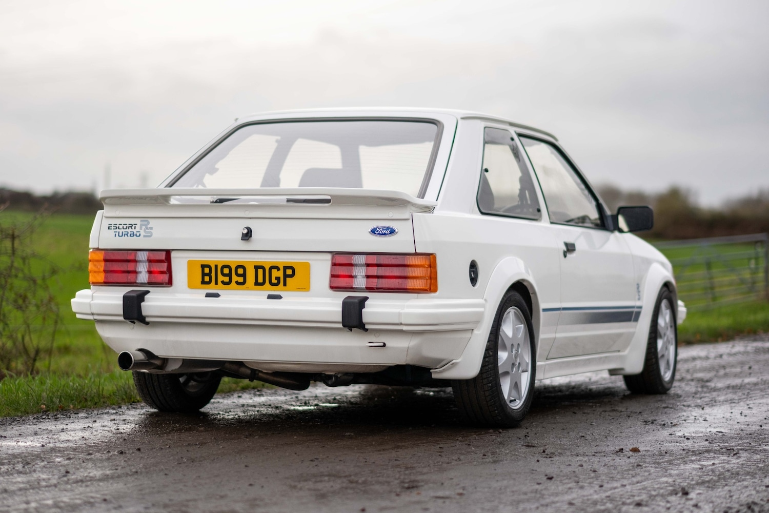 Used Ford Escort 1985 for sale - 76594758: Photo 3