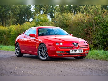 1999 (T) - 3.0 V6 24V Lusso 2dr