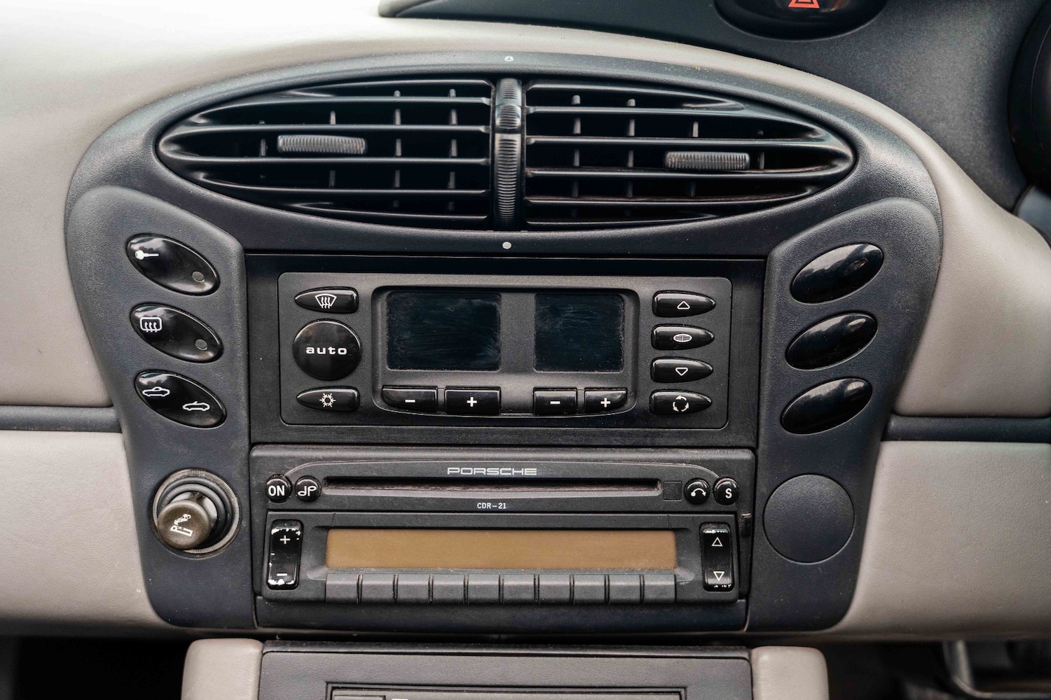 Used Porsche Boxster 1998 for sale - 76591370: Photo 13