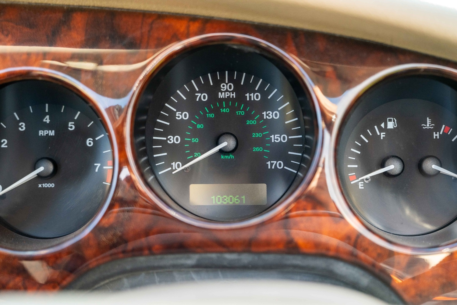 Used Jaguar XK8 1997 for sale - 76590100: Photo 12