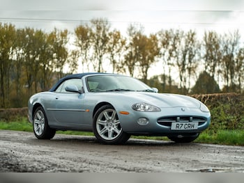 Used Jaguar XK8 1997 for sale - 76590100: Photo