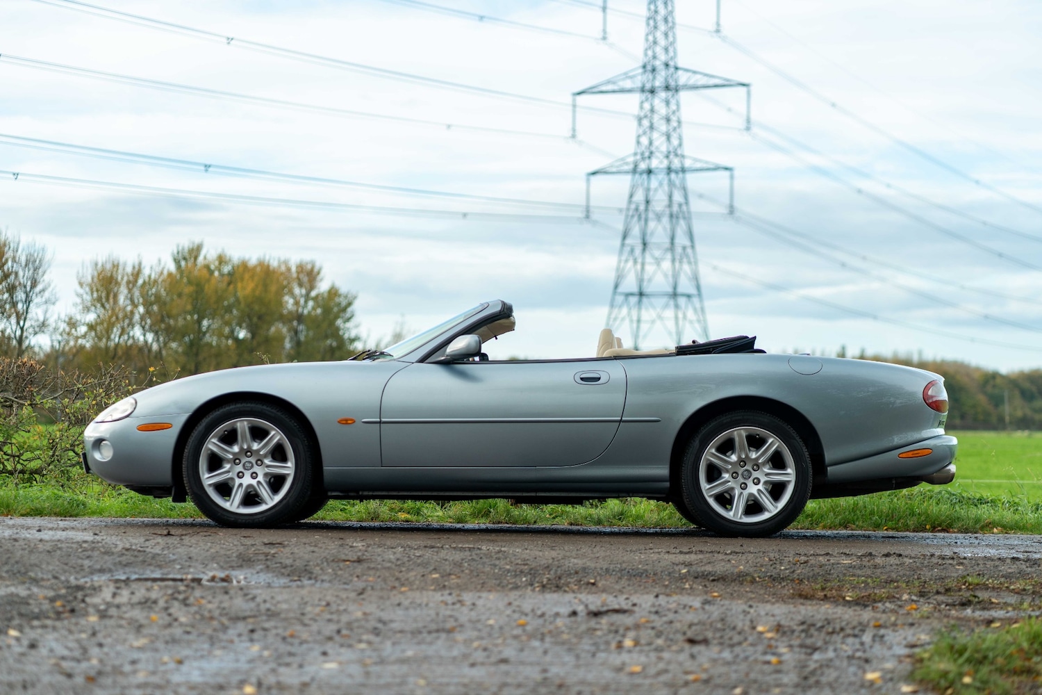 Used Jaguar XK8 1997 for sale - 76590100: Photo 7
