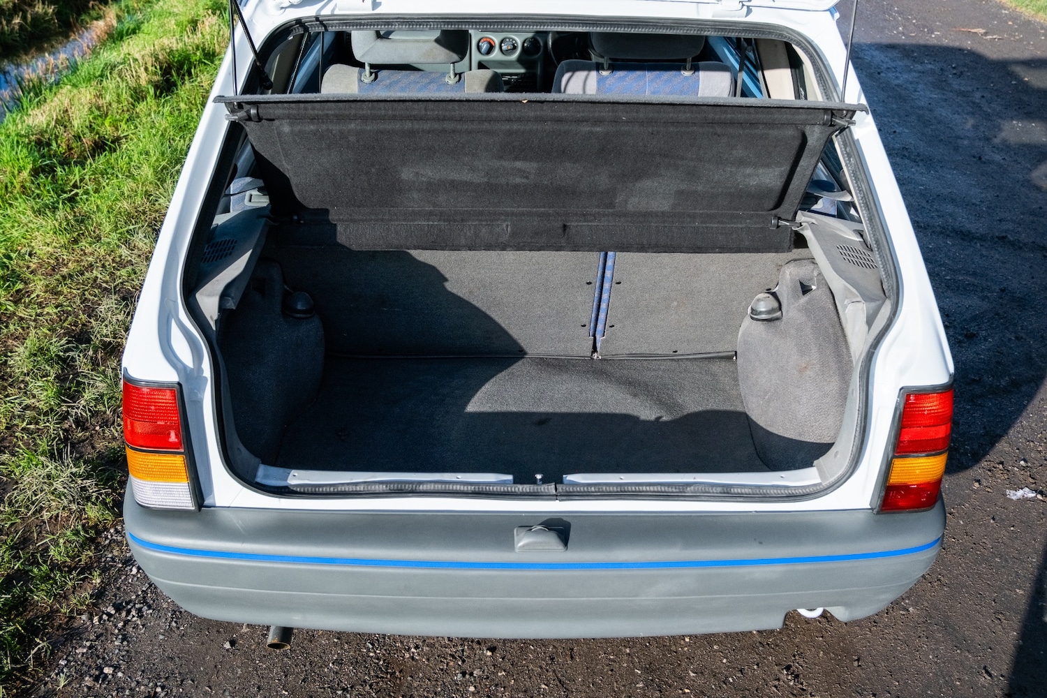 Used Vauxhall Nova 1991 for sale - 76594688: Photo 17