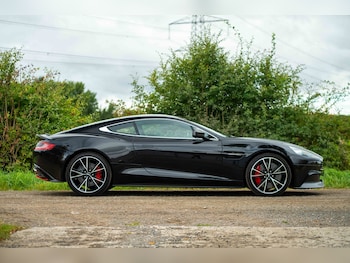 Used Aston Martin Vanquish 2013 for sale - 75869519: Photo