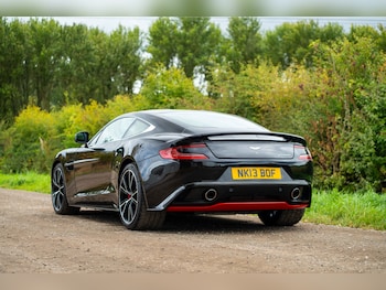 Used Aston Martin Vanquish 2013 for sale - 75869519: Photo