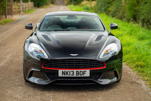 Used Aston Martin Vanquish 2013 for sale - 75869519: Photo 5
