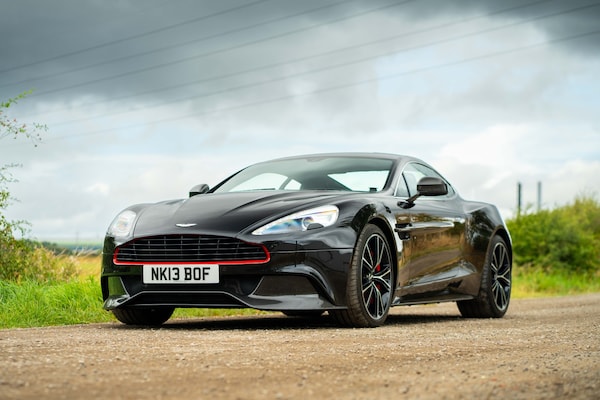 Used Aston Martin Vanquish 2013 for sale - 75869519: Photo 6