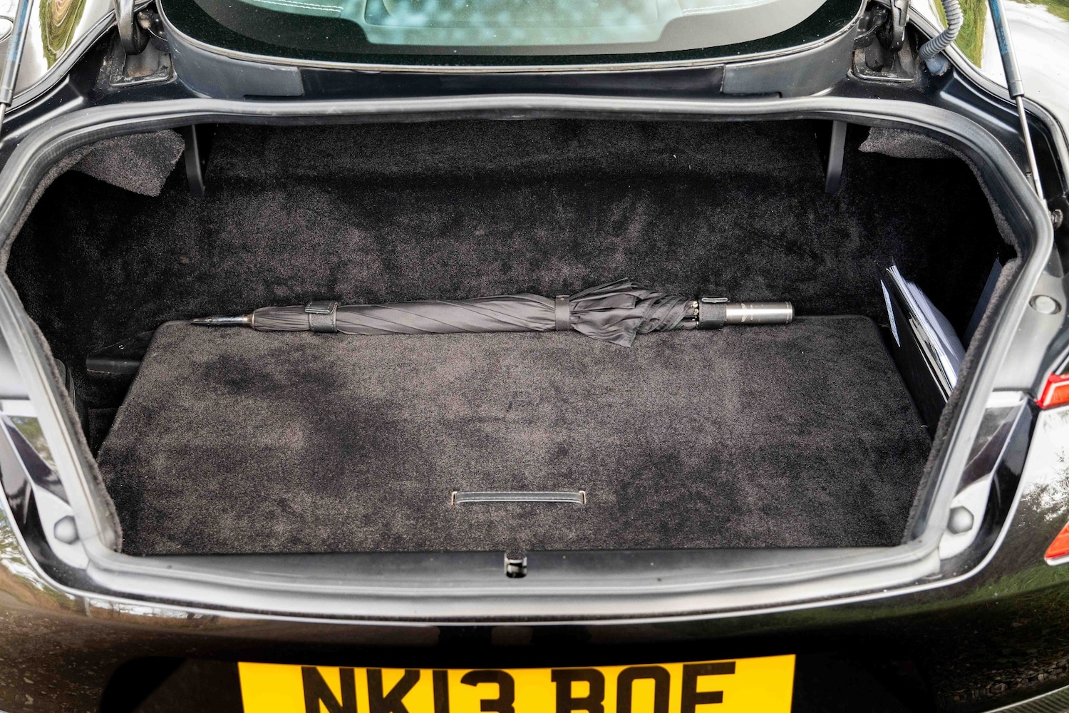 Used Aston Martin Vanquish 2013 for sale - 76594647: Photo 18