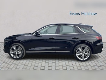 Used Genesis GV70 2025 for sale - 79415506: Photo